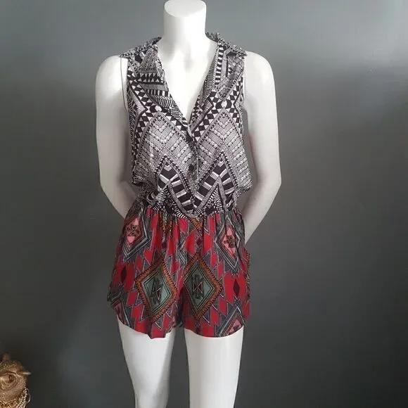 Southwestern Motif Romper    - Picture 3 of 11